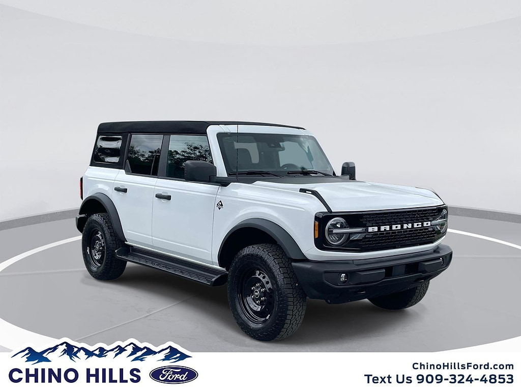 New 2026 Ford Bronco Outer Banks SUV