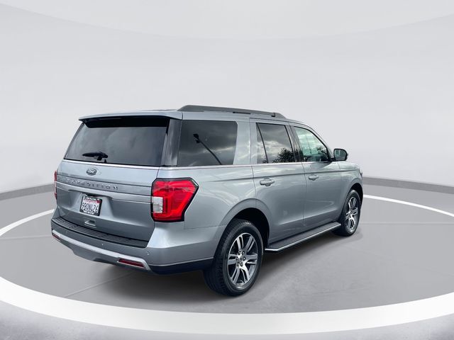 2022 Ford Expedition XLT photo 4