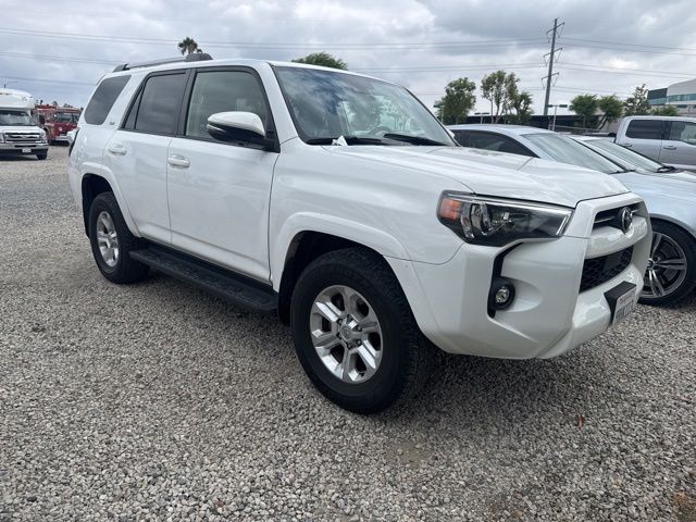 2022 Toyota 4Runner SR5 Premium photo 4