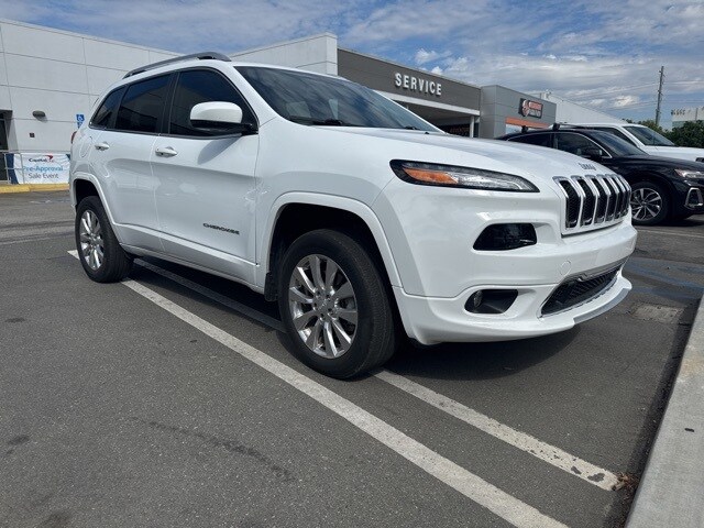 2018 Jeep Cherokee Overland photo 4