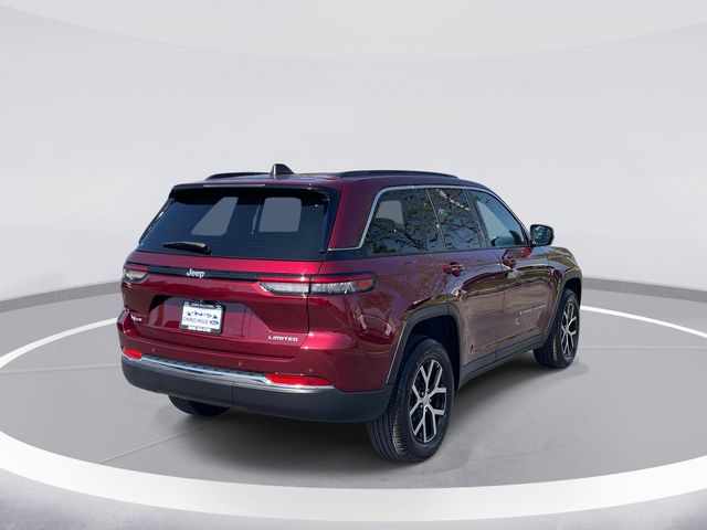 2024 Jeep Grand Cherokee Limited photo 4