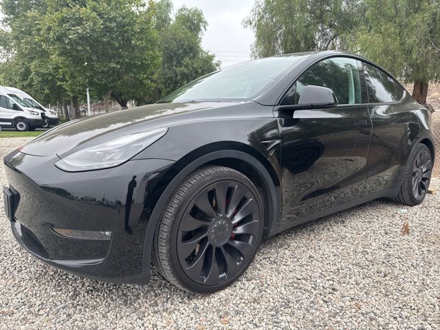 2021 Tesla Model Y Performance Dual Motor All-Wheel Drive's photo