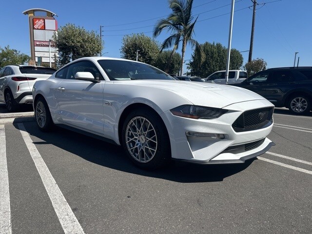 2023 Ford Mustang GT Premium photo 4
