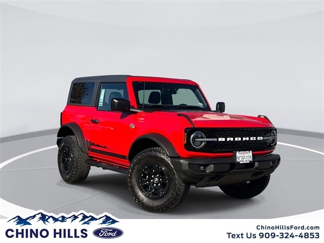2022 Ford Bronco 2-Door Wildtrak's photo