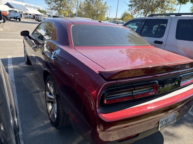 2022 Dodge Challenger R/T photo 2