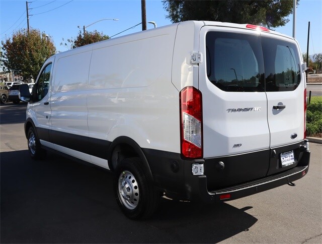 2024 Ford Transit photo 4