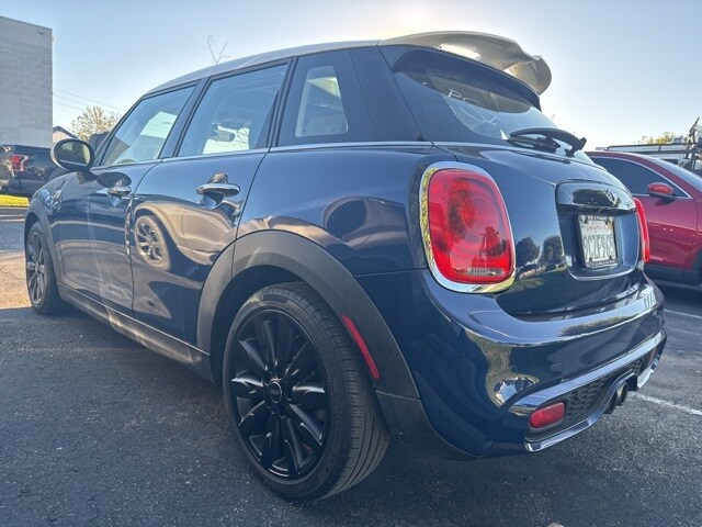 2018 Mini Cooper Hardtop S photo 2