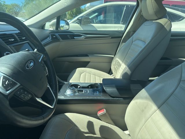 2018 Ford Fusion Energi SE Luxury photo 6
