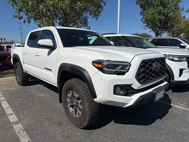 2021 Toyota Tacoma TRD Sport photo 4