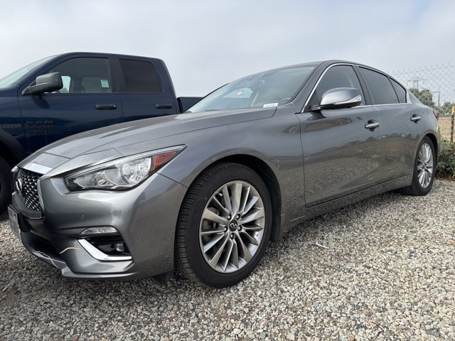 2021 INFINITI Q50 LUXE