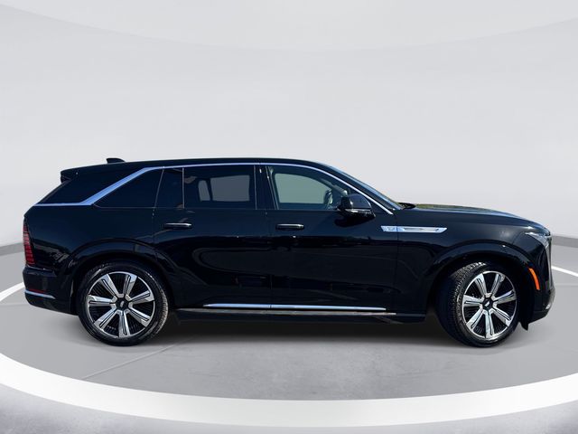 2025 Cadillac Escalade IQ Luxury 2 photo 2