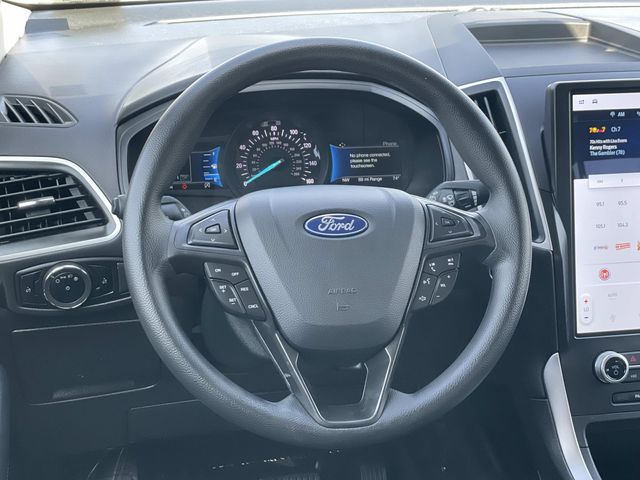 2024 Ford Edge SE photo 3