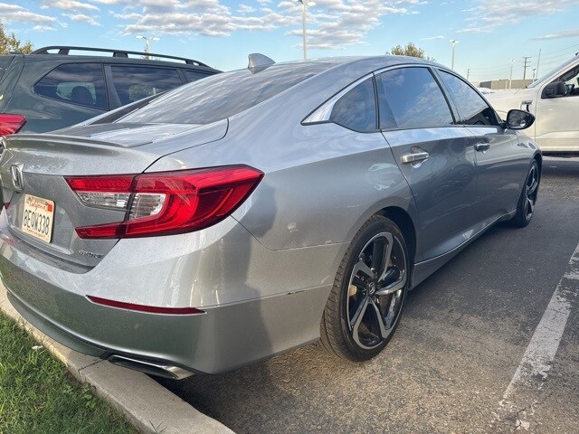 2018 Honda Accord Sport photo 3