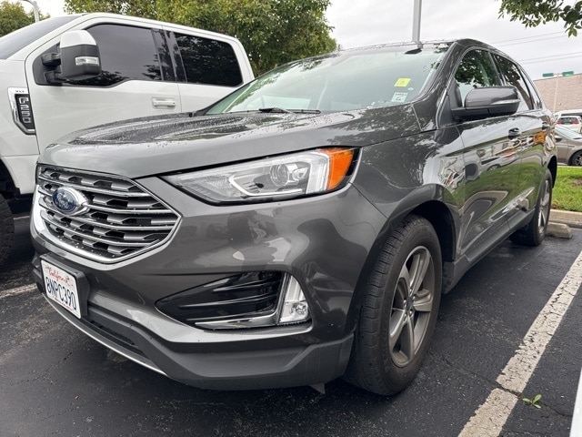 2019 Ford Edge SEL's photo