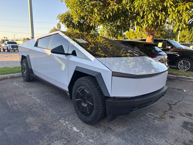 2024 Tesla Cybertruck