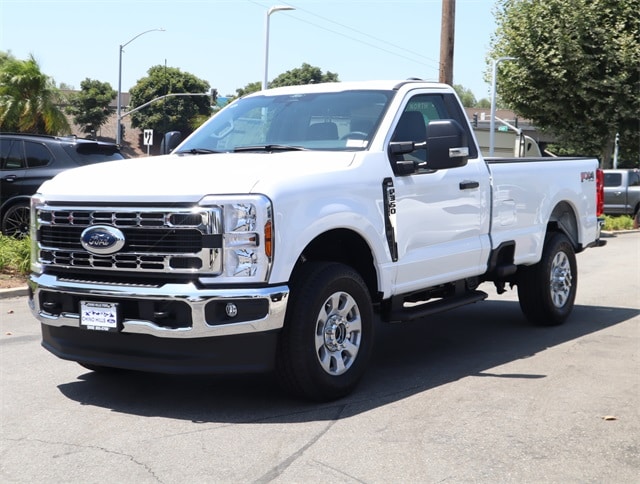 2024 Ford F-350 Super Duty XLT