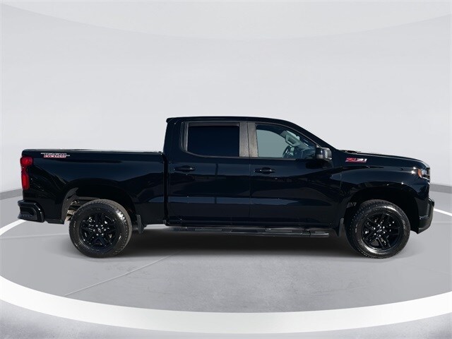 2022 Chevrolet Silverado 1500 LT Trail Boss photo 3