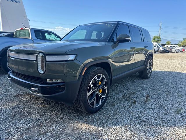 2022 Rivian R1S Launch Edition's photo