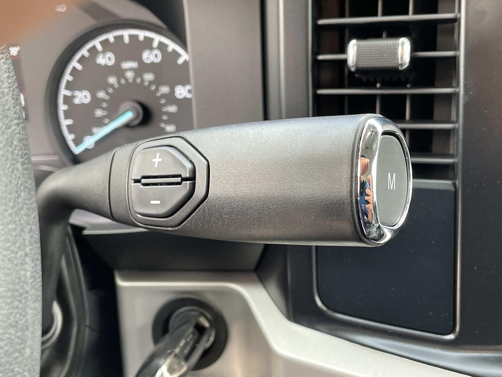 2026 Ford F-350 Super Duty XL - Photo 17