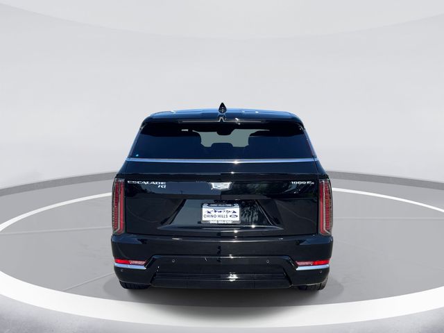 2025 Cadillac Escalade IQ Luxury 2 photo 4