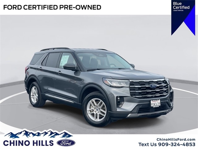 2025 Ford Explorer Active's photo