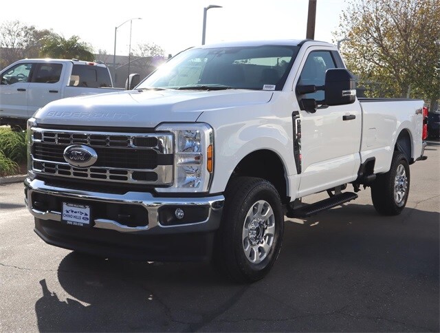 2024 Ford F-350 XLT photo 3