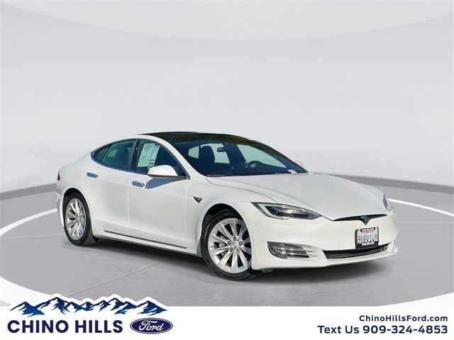 2017 Tesla Model S 90D's photo