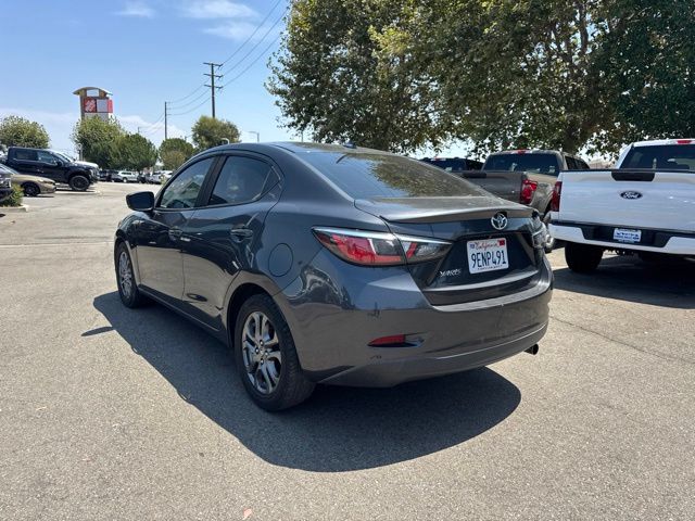 Used 2019 Toyota Yaris LE with VIN 3MYDLBYV3KY513046 for sale in Chino, CA