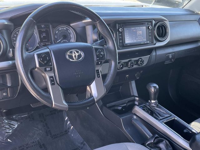 2018 Toyota Tacoma SR5 photo 6
