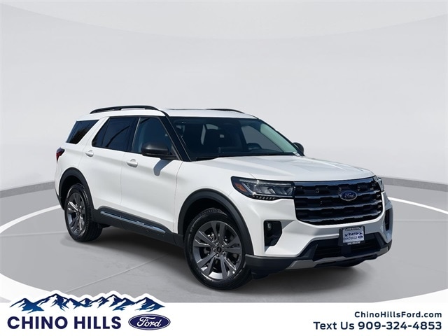 2025 Ford Explorer Active's photo