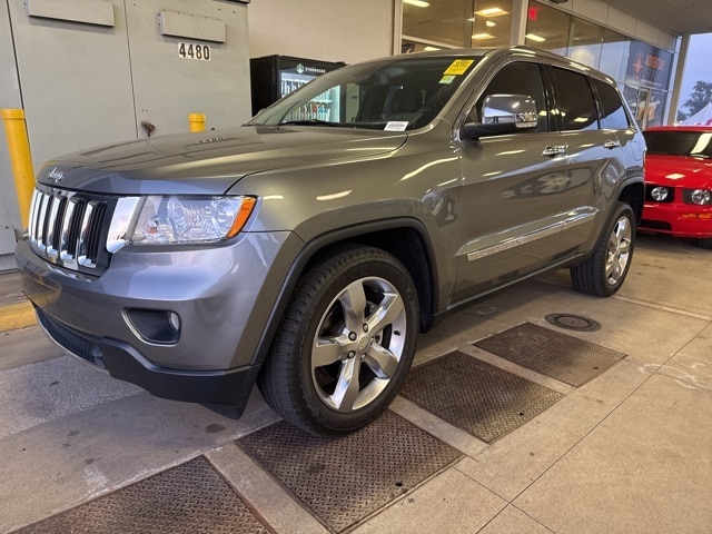 2011 Jeep Grand Cherokee Limited's photo