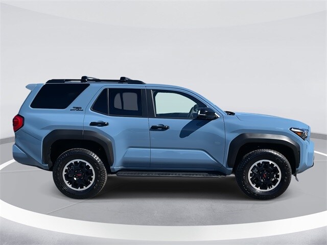 2025 Toyota 4Runner TRD Off-Road Premium photo 3