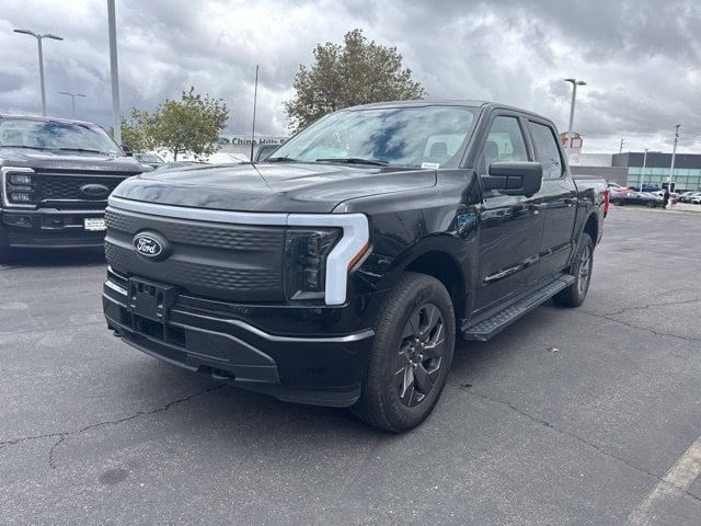 2024 Ford F-150 Lightning XLT