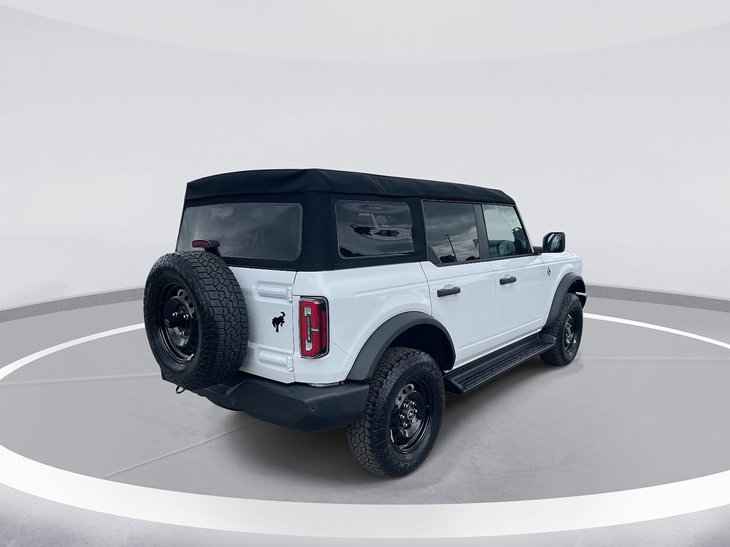 New 2026 Ford Bronco Outer Banks SUV