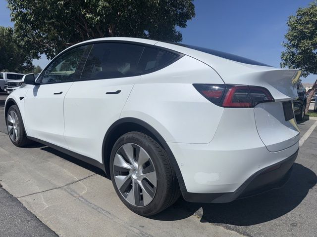 Used 2021 Tesla Model Y Long Range with VIN 5YJYGDEE4MF096894 for sale in Chino, CA