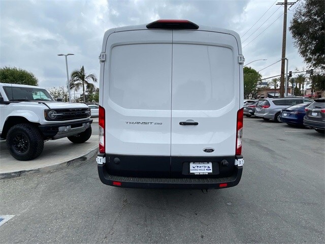 2024 Ford Transit 250