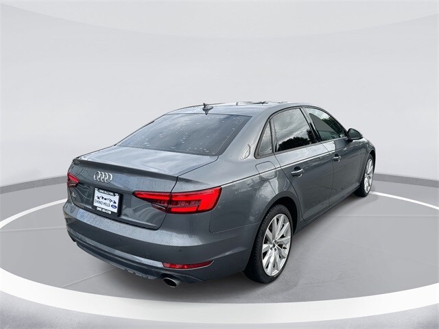 2017 Audi A4 2.0T Premium photo 3