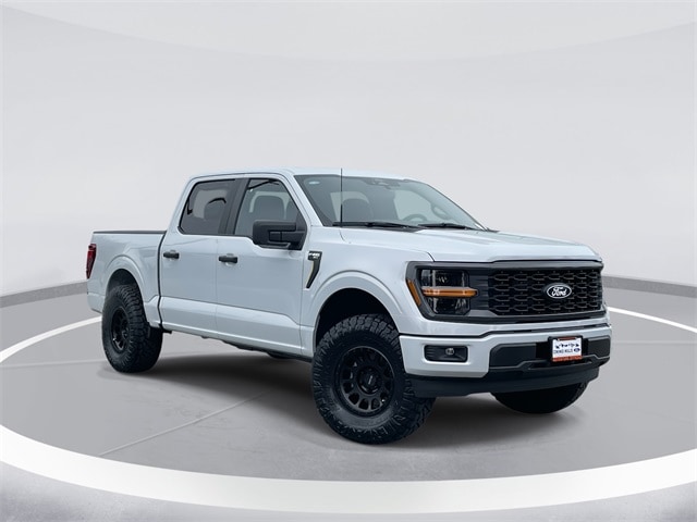 2025 Ford F-150 STX's photo