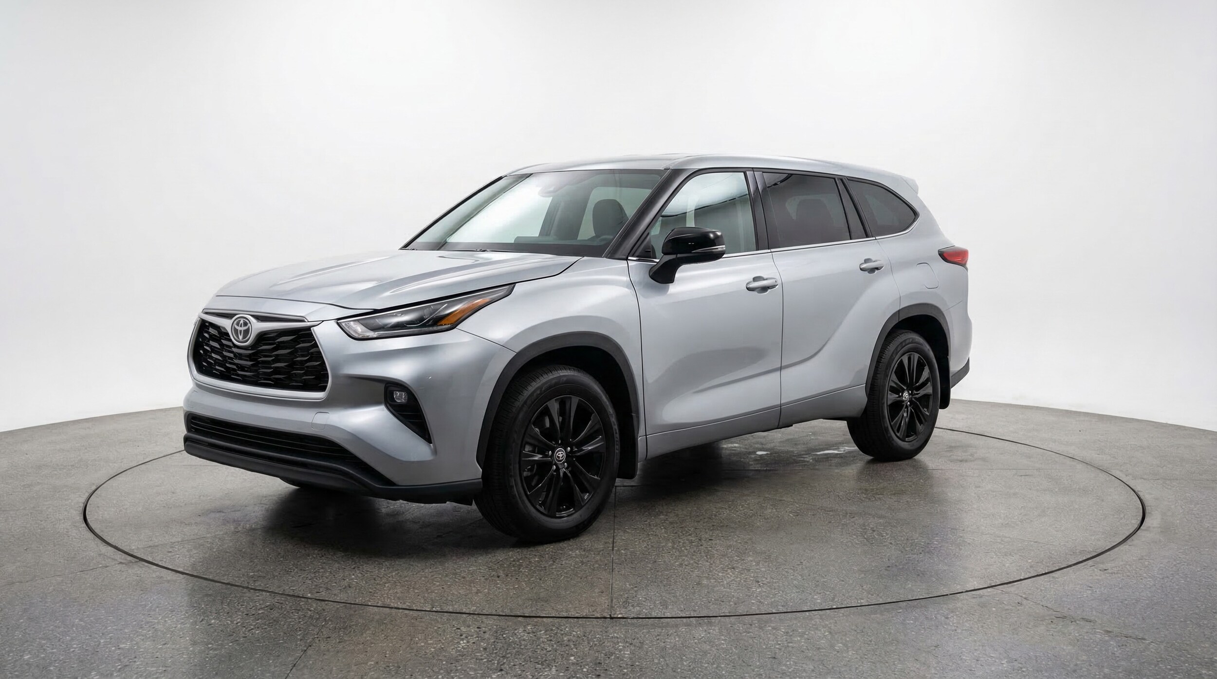 Thumbnail: 2025 Toyota Highlander - 3