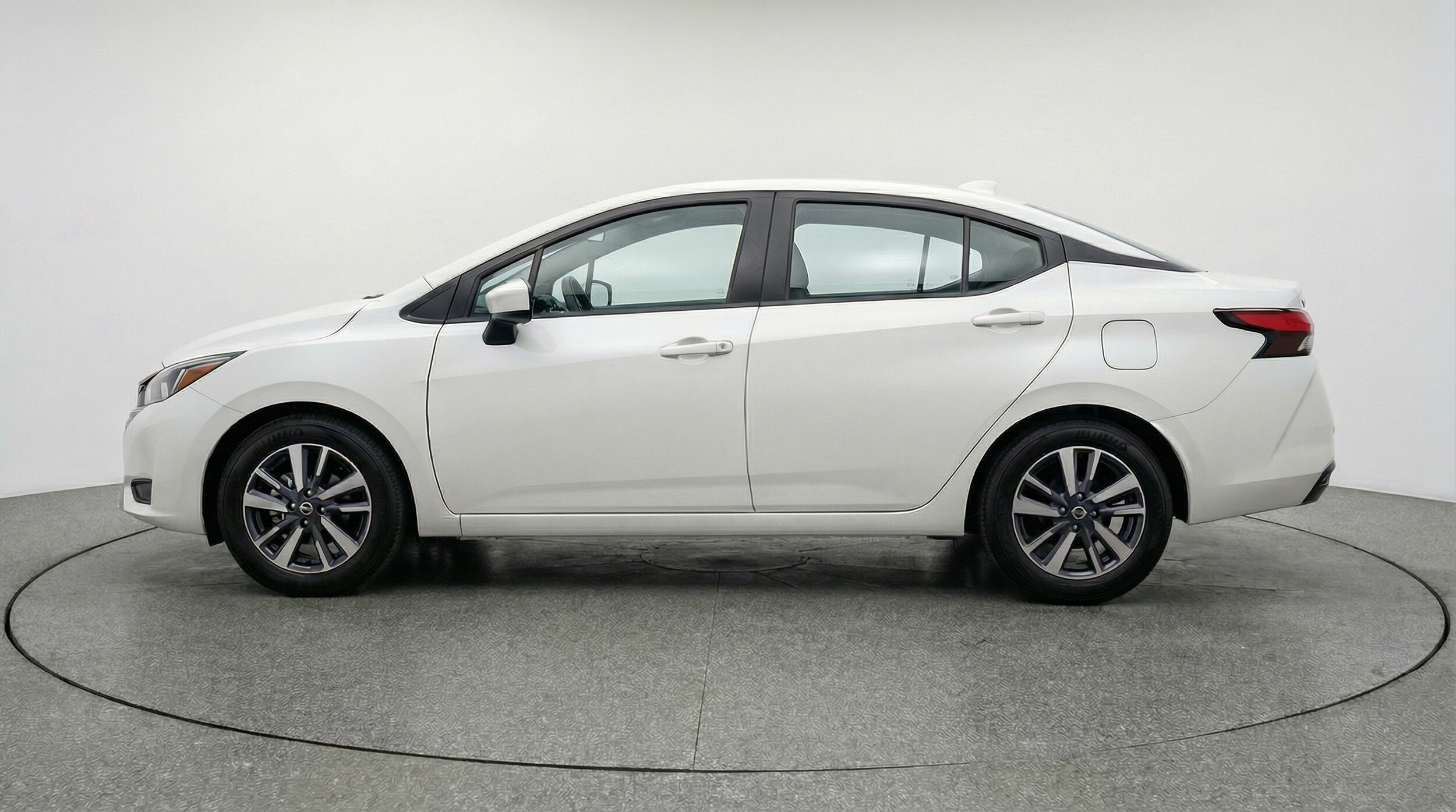 Thumbnail: 2025 Nissan Versa - 4