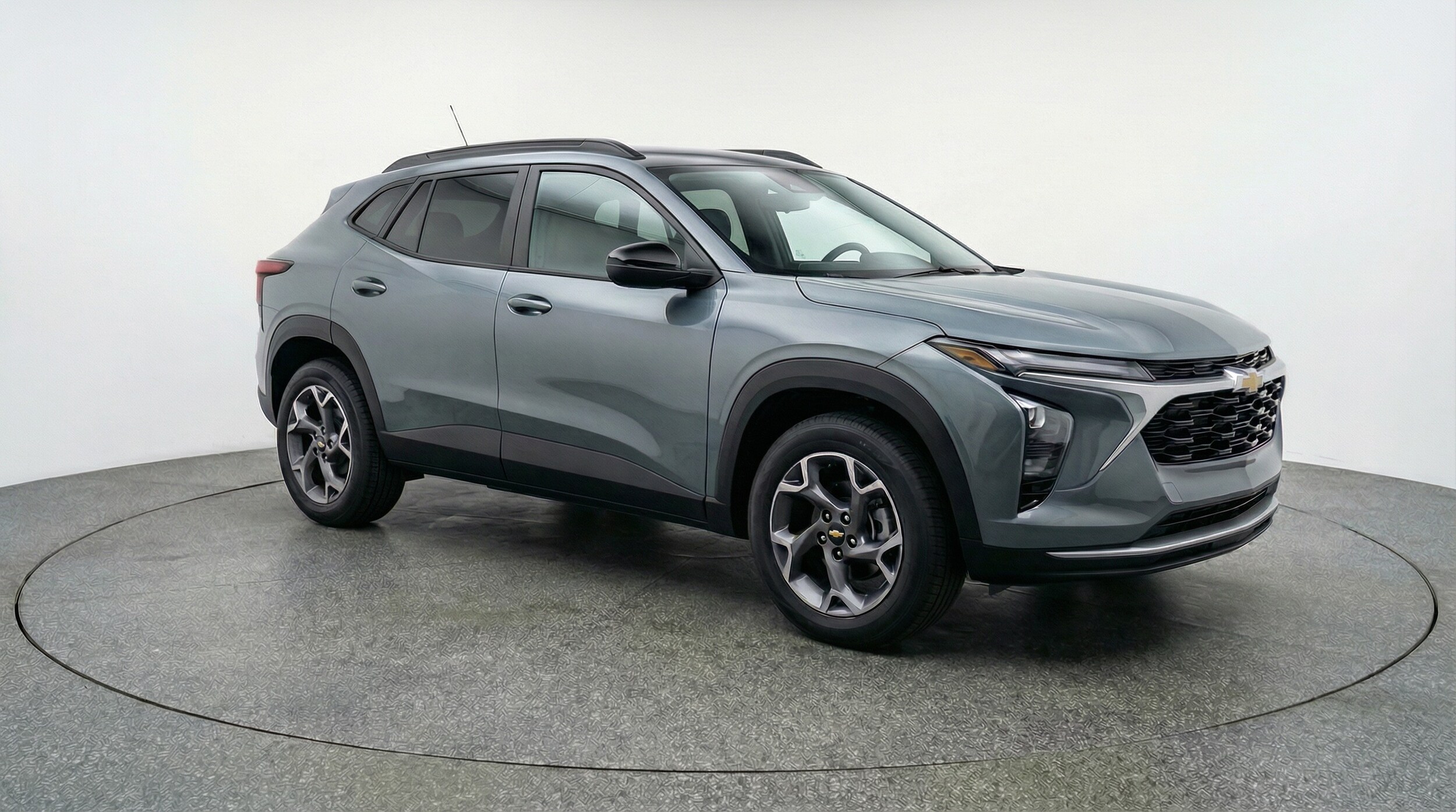 Thumbnail: 2025 Chevrolet Trax - 1