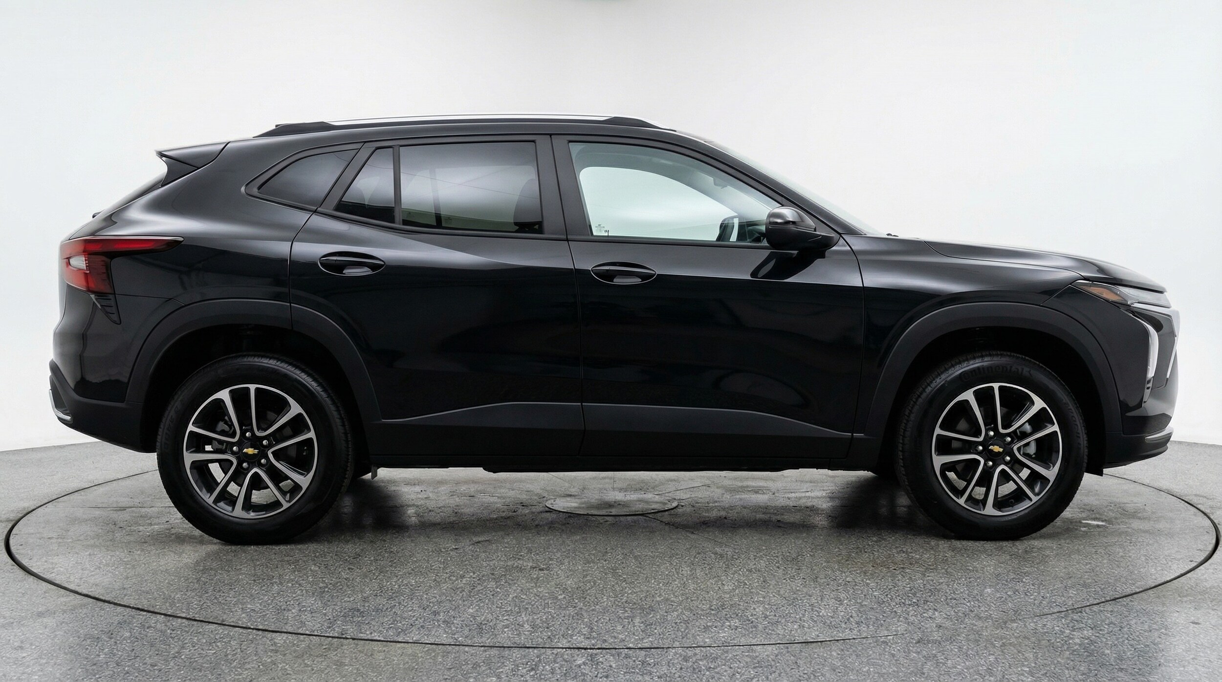 Thumbnail: 2025 Chevrolet TrailBlazer - 8