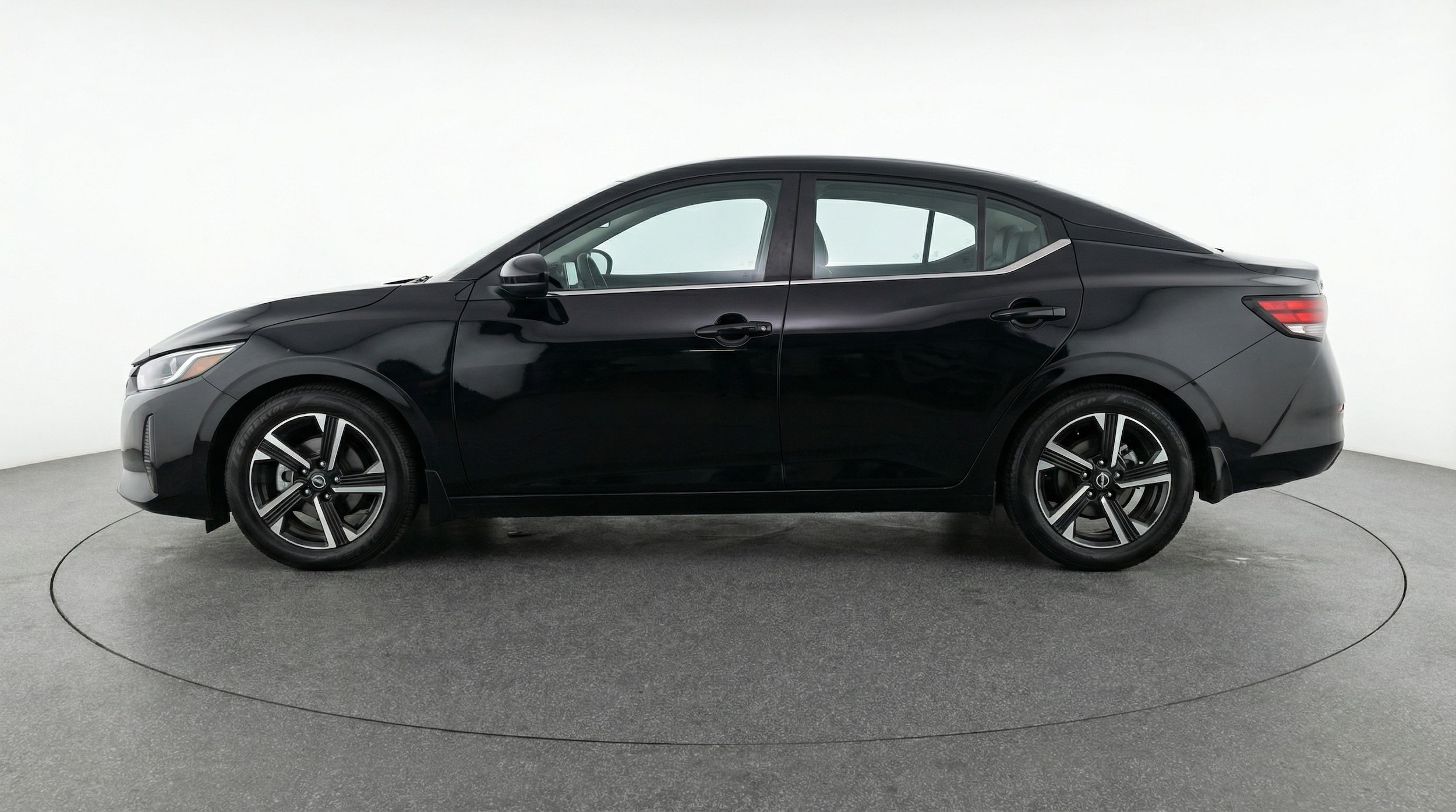 Thumbnail: 2025 Nissan Sentra - 4