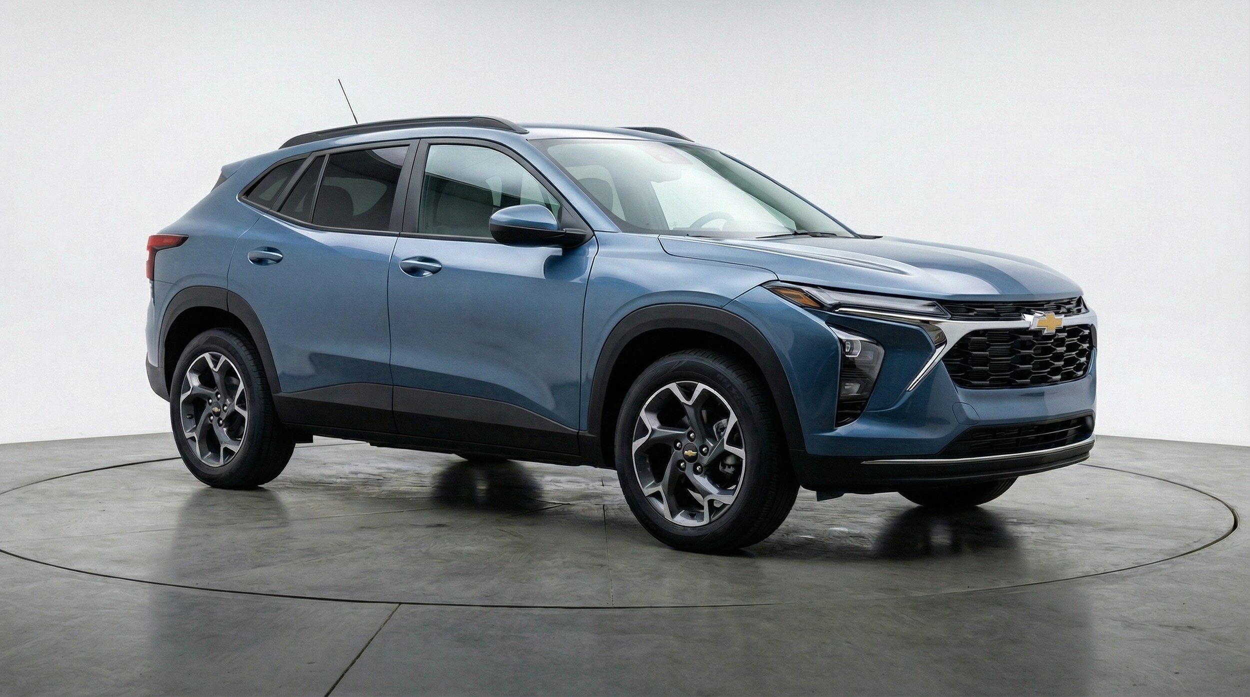 Thumbnail: 2025 Chevrolet Trax - 1