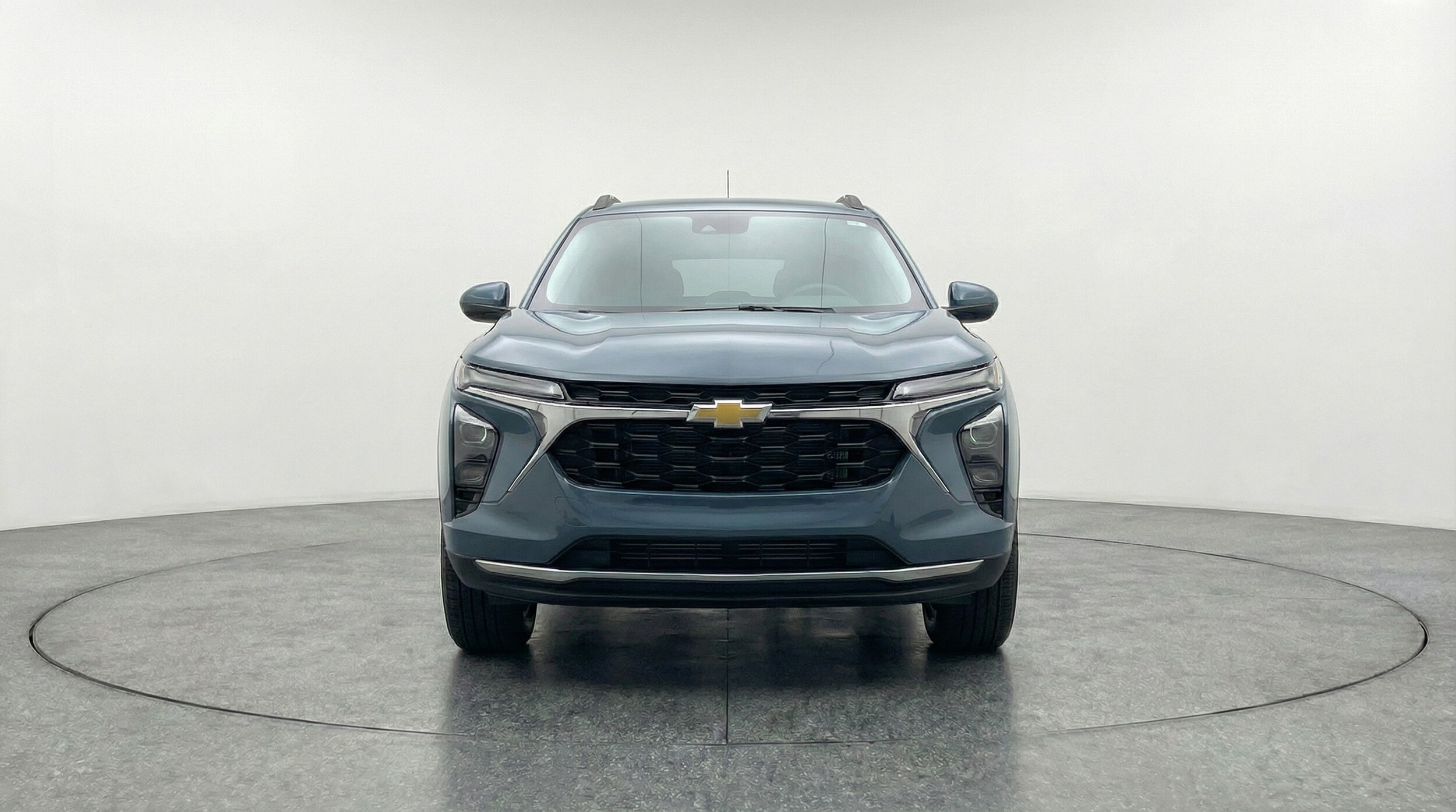 Thumbnail: 2025 Chevrolet Trax - 2