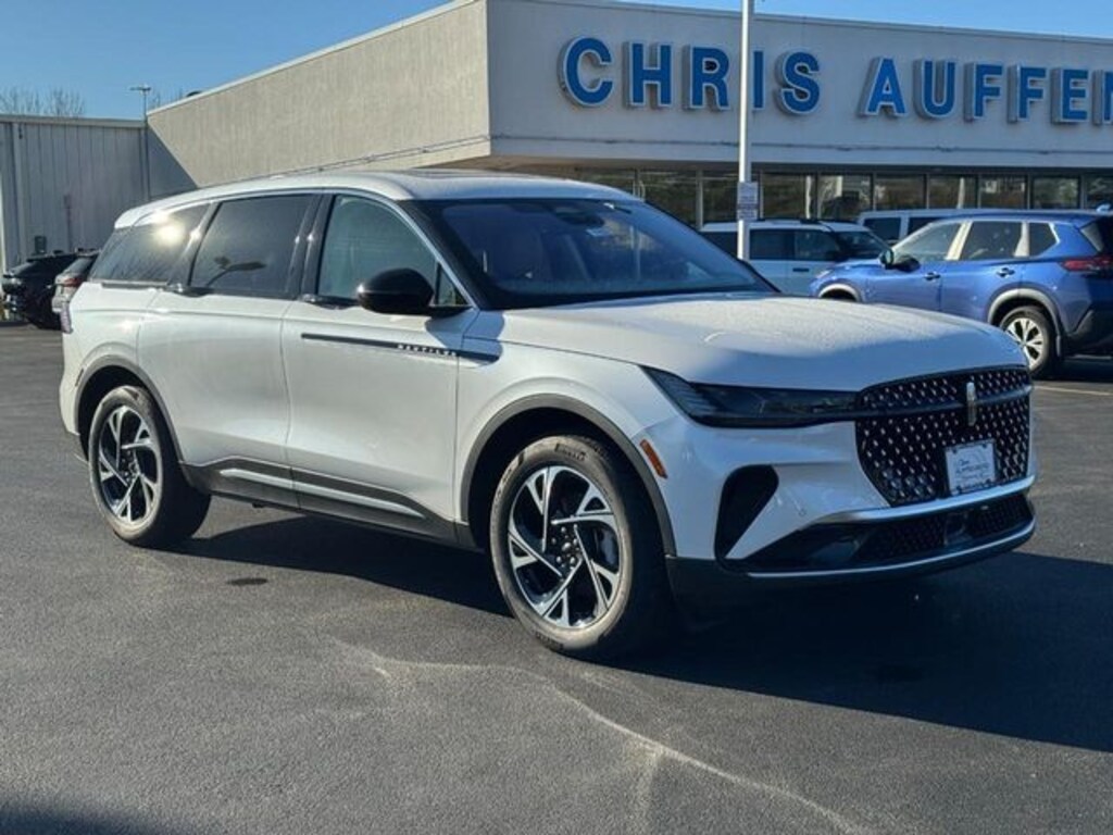 New 2026 Lincoln Nautilus Premiere SUV