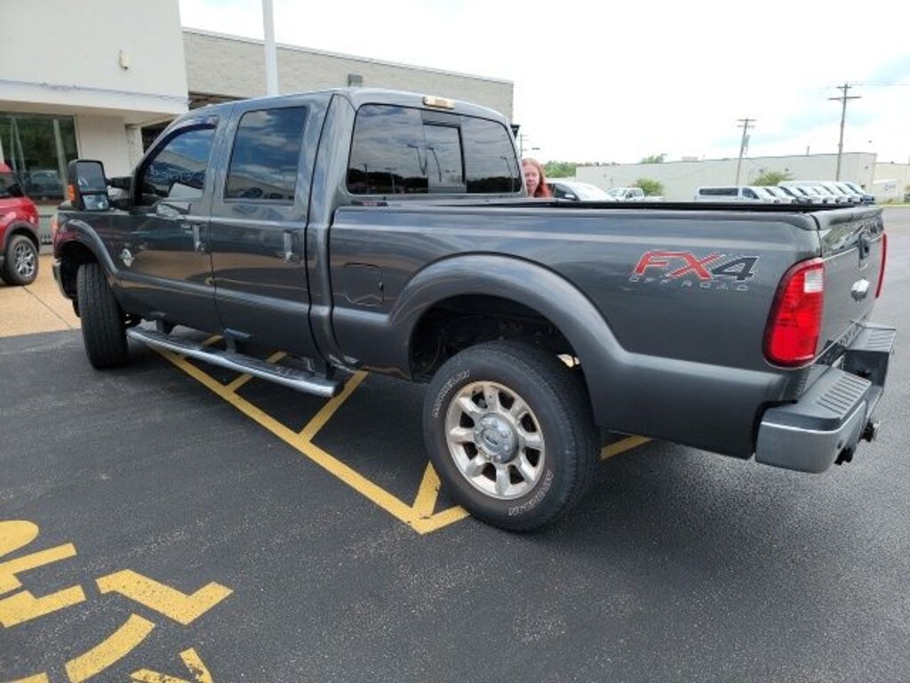 Used 2016 Ford F-350SD Lariat Truck
