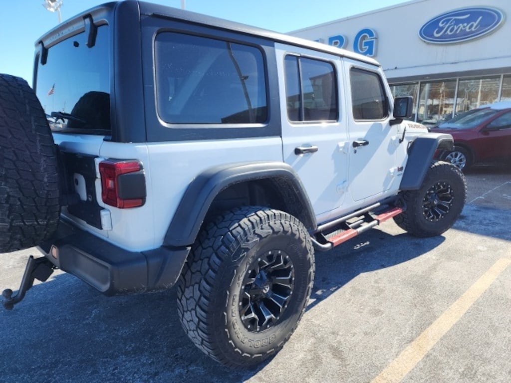 Used 2018 Jeep Wrangler Unlimited Rubicon SUV