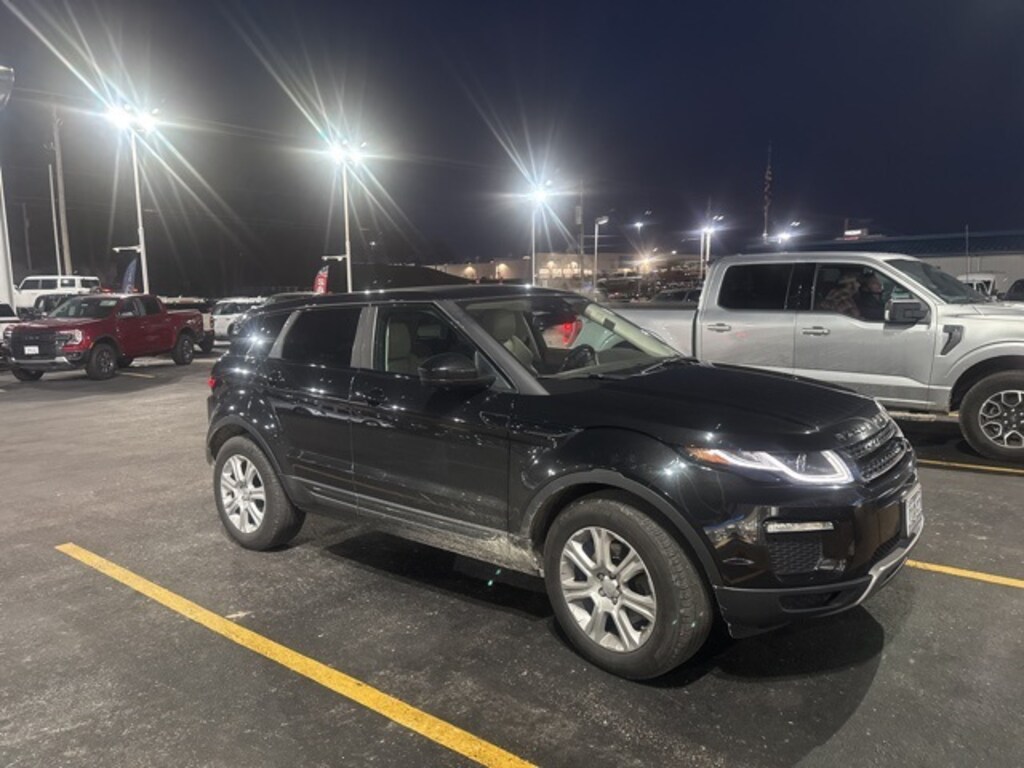 Used 2016 Land Rover Range Rover Evoque SE SUV