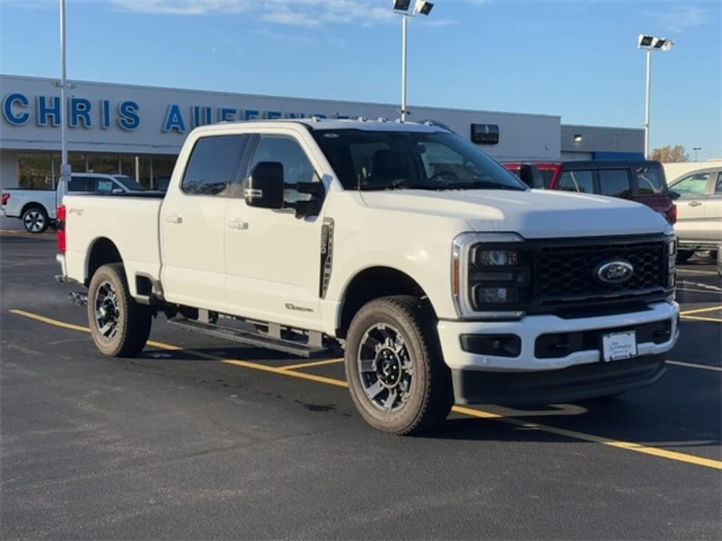 Used 2024 Ford F-250SD Lariat Truck